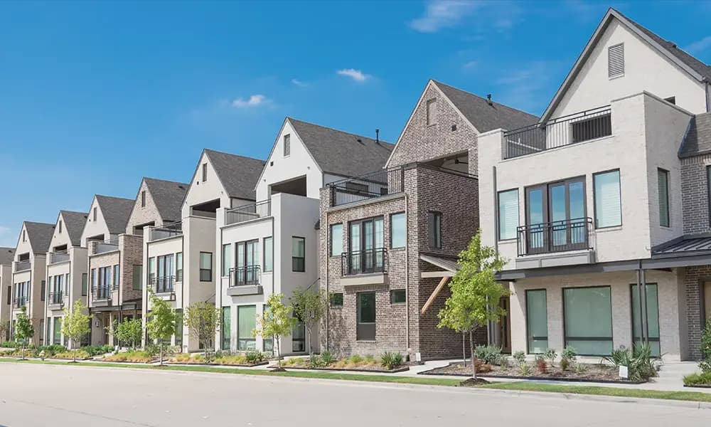 Siding and soffit replacement in Pearland